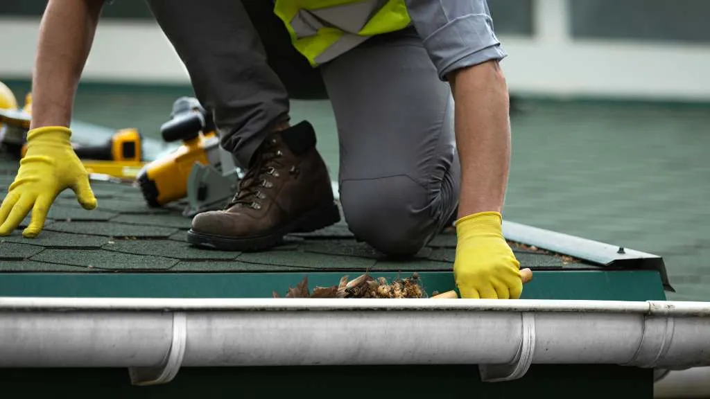 Gutter Cleaning & Downspout Clearing: Why It’s Critical for Protecting Your Home