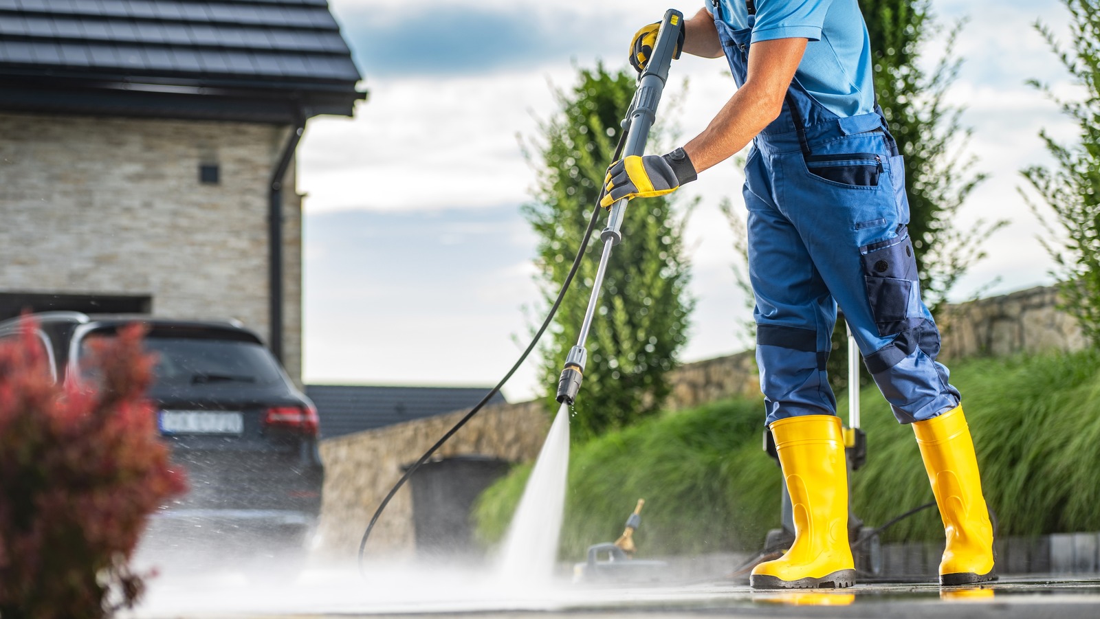 Driveway Pressure Wash in Nampa | Exterior Cleaning Services for Complete Property Care
