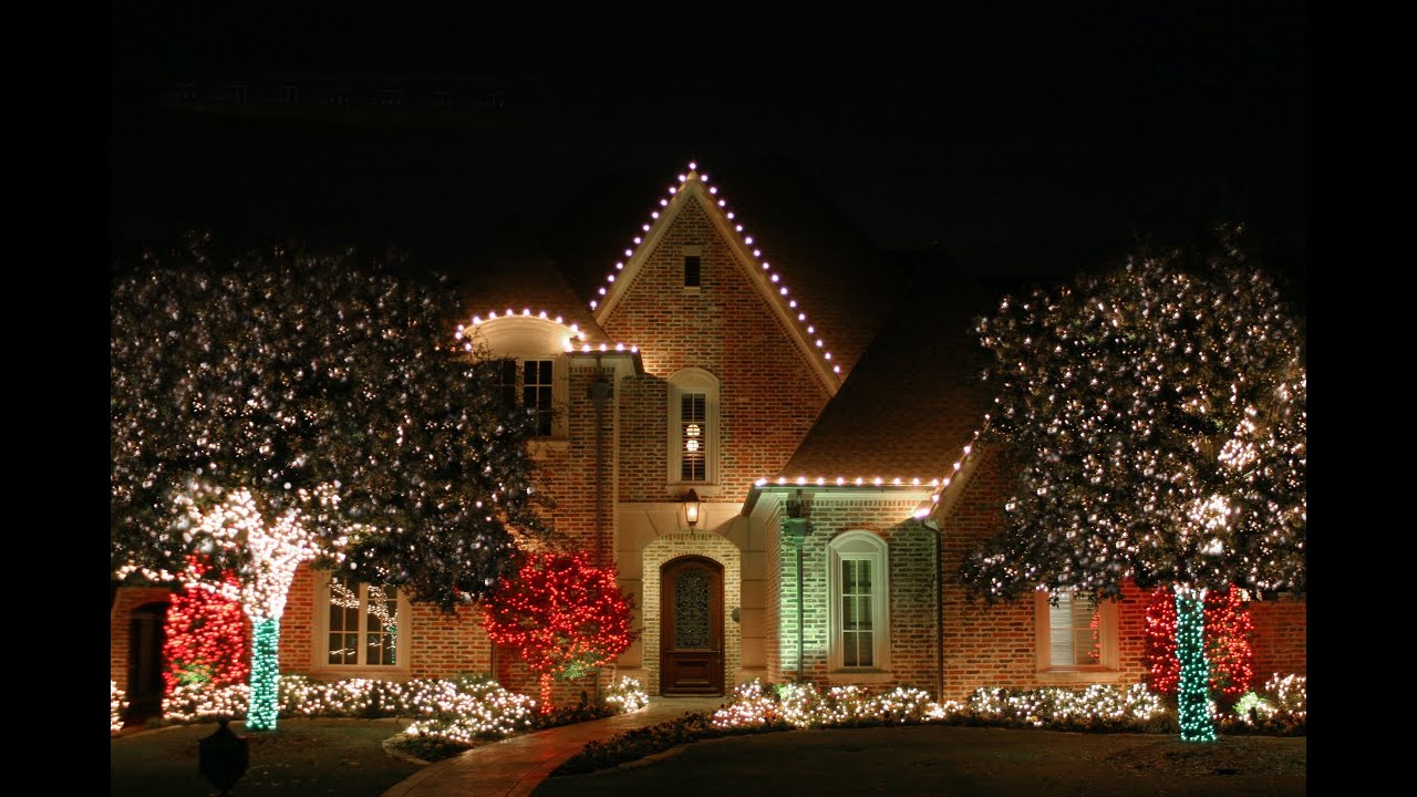 Christmas Light Installation in Meridian – Brighten Your Home This Holiday Season